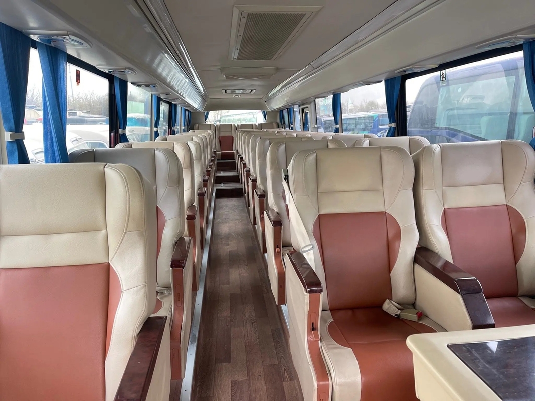 Bus Mewah Bekas 12meter 33 Kursi Jendela Penyegelan Mesin Yuchai Second Hand Foton BJ6120