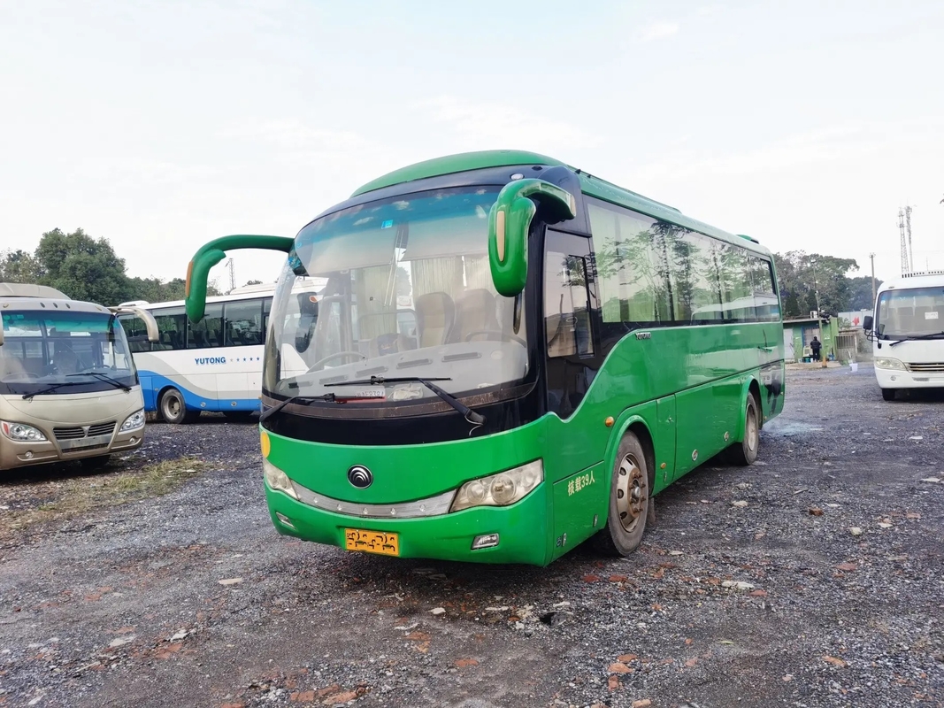 Bus Bekas Dan Pelatih EURO IV Mesin Yuchai 39 Kursi Second Hand Yutong Bus ZK6879 Sealing Window