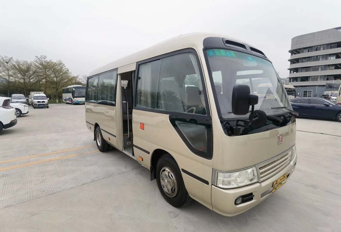 2nd Hand Mini Bus Champagne Color 19 Seats Front Engine Floding Door 6 Meter Bekas JMC Coaster JX6602