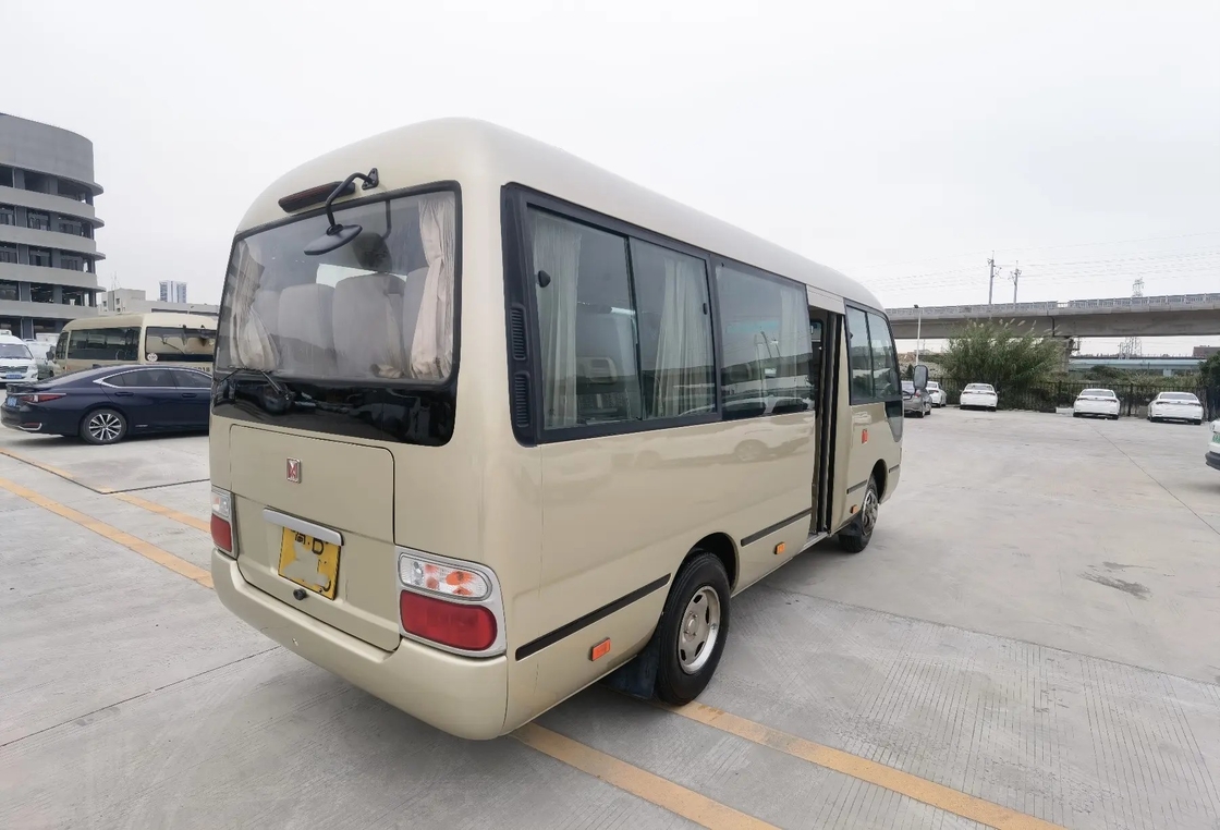 2nd Hand Mini Bus Champagne Color 19 Seats Front Engine Floding Door 6 Meter Bekas JMC Coaster JX6602
