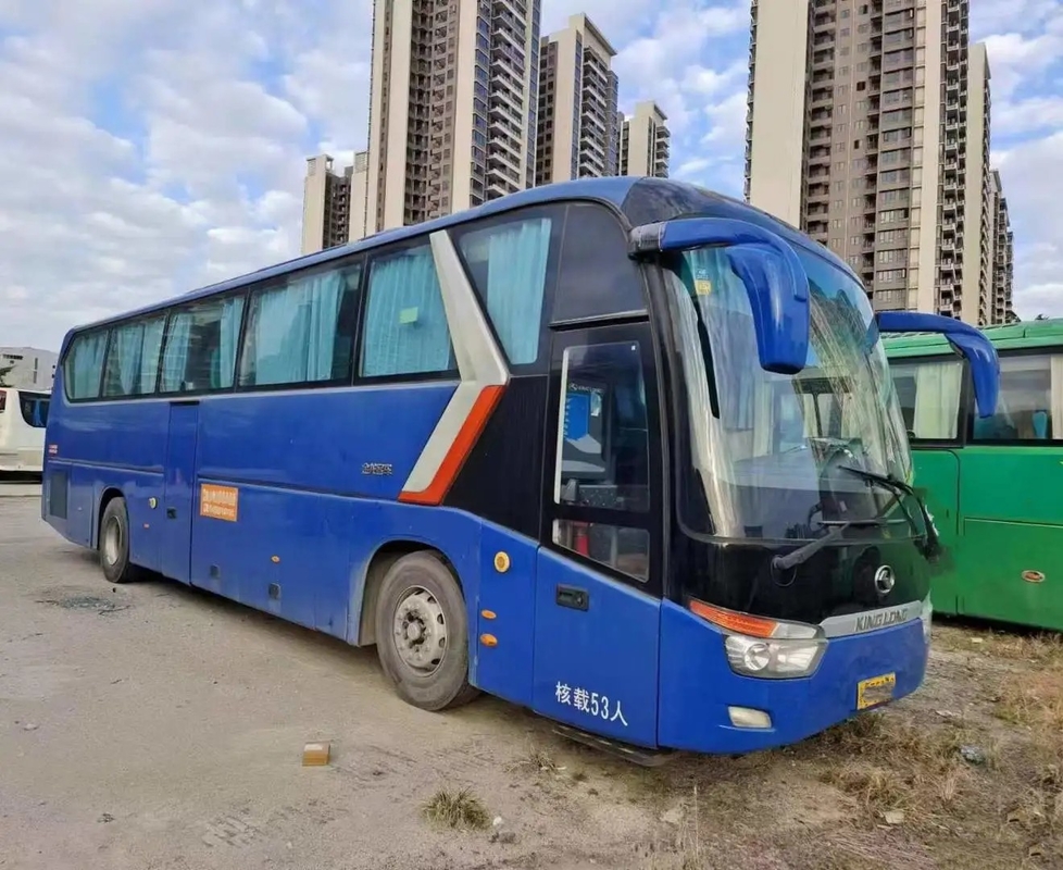 Bus Bekas Dan Pelatih Pintu Tengah Jendela Penyegelan 12 Meter 53 Kursi Bekas Kinglong Bus XMQ6129