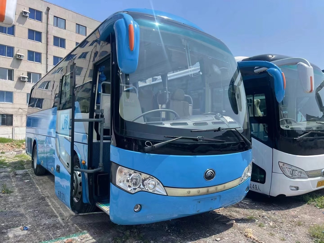 Bus Bekas Dan Pelatih 39 Kursi Mesin Yuchai 245hp 2015 Tahun Warna Biru Mesin Langka Young Tong ZK6908