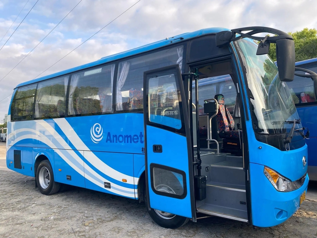 Bus Antar-Jemput Bekas 30 Kursi Kendaraan Resmi Penggerak Tangan Kiri 4 Mesin Silinder 2nd Had Higer XML6112 Dengan A / C