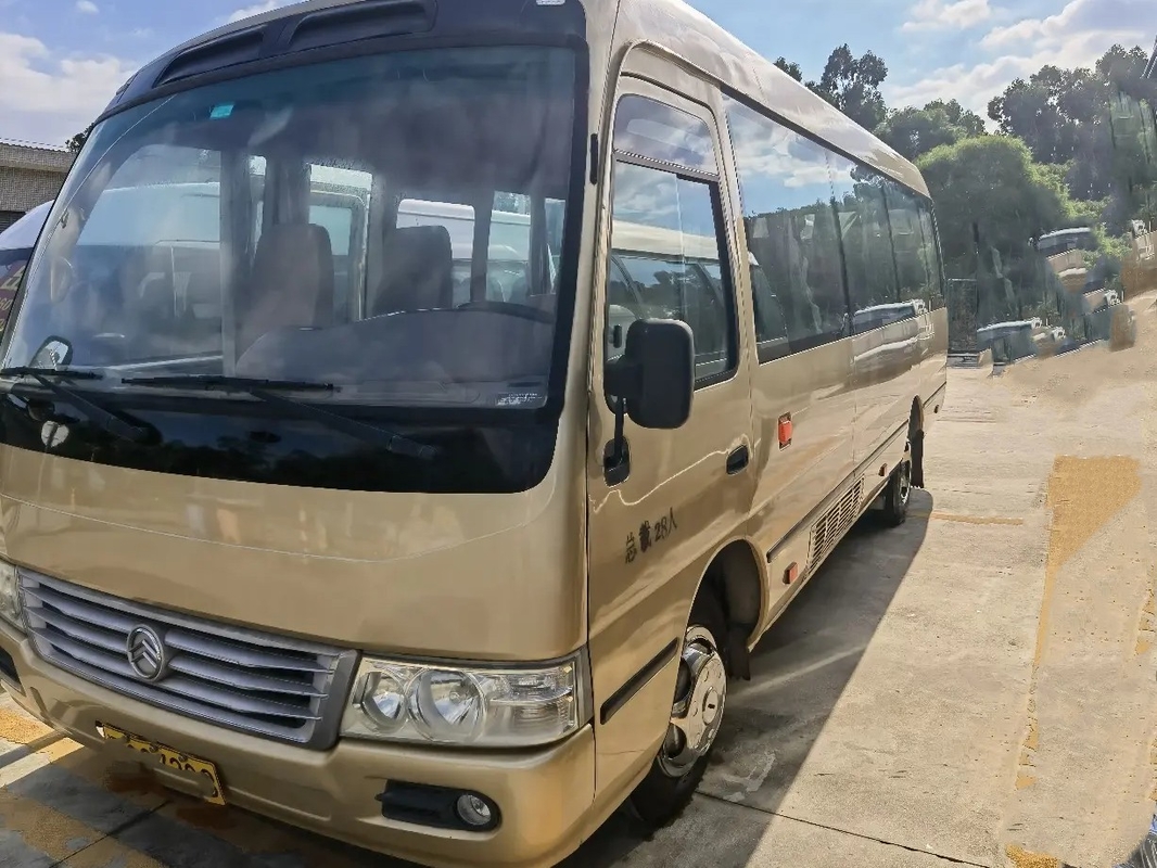 Mesin Bus Kecil Bekas 28 Kursi Depan 7 Meter Air Conditoner 5250kg Curb Weight 150hp Golden Dragon XML9729