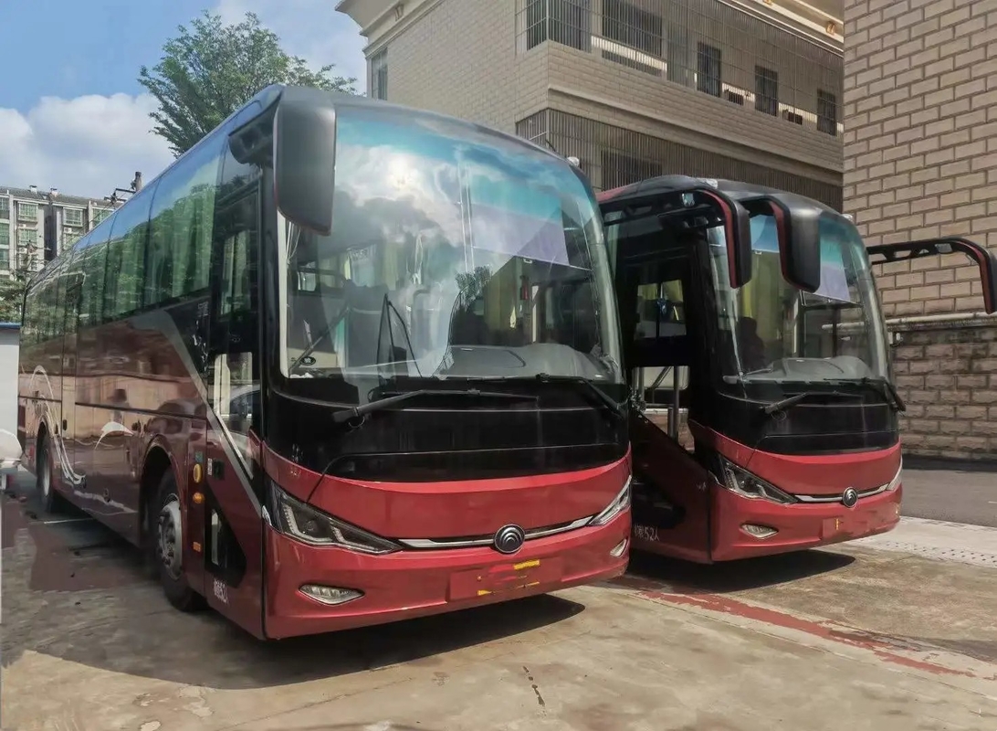 Bus Transit Bekas 2021 Tahun Yuchai Engine 310hp 52 Kursi Disc Brake Airbag Suspension 2 Doors Young Tong ZK6117