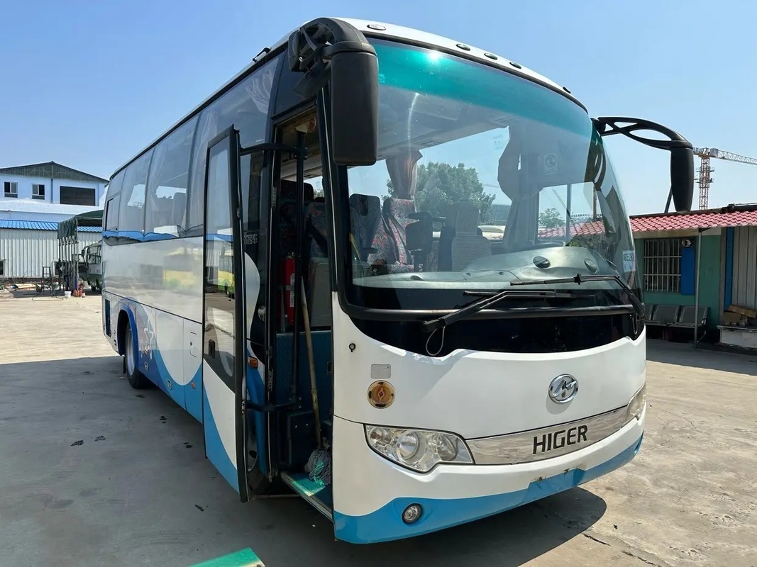 Bus Transit Bekas Yuchai Engine Airbag Suspension 33 Kursi Transmisi Manual 2nd Hand Higer KLQ6796 Dengan A / C