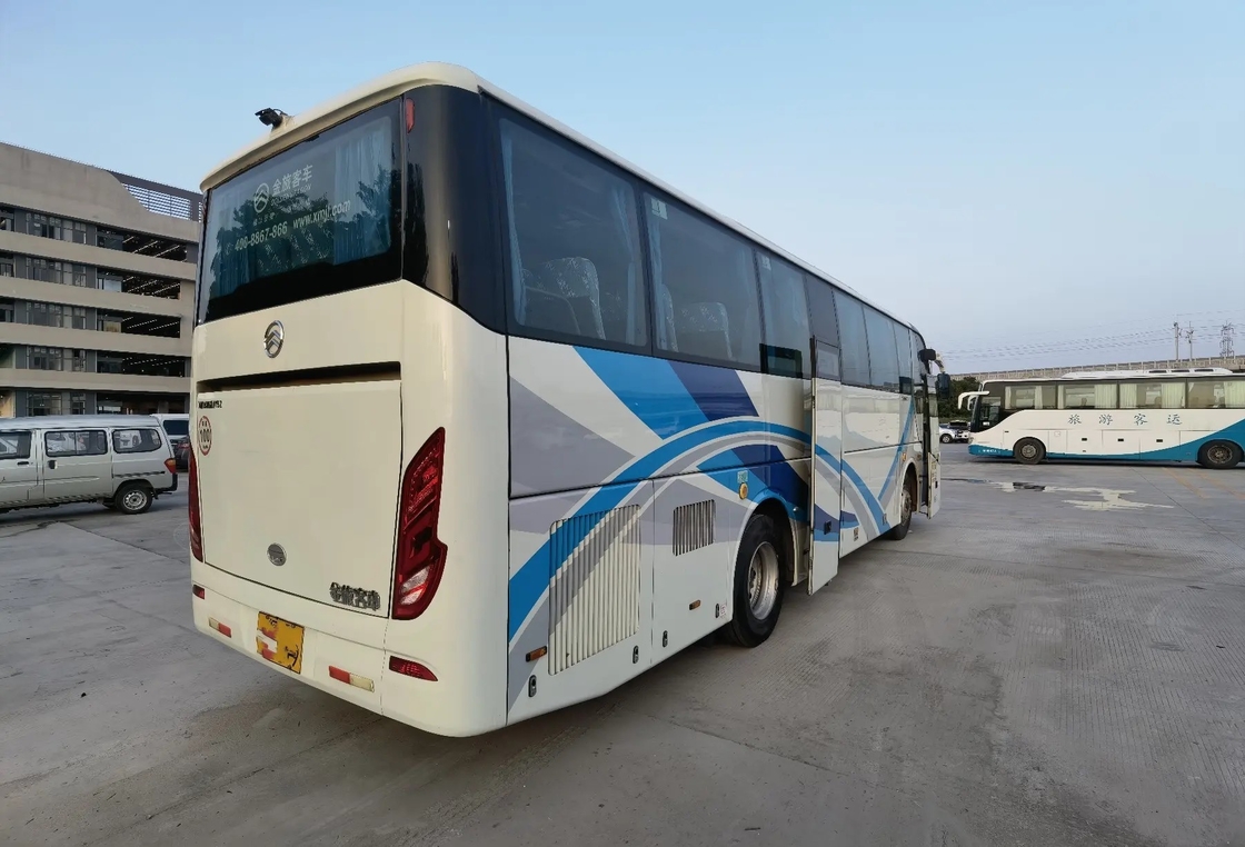 Pelatih Mewah Bekas 2 Pintu 80% Baru 47 Kursi 2nd Golden Dragon Bus XML6102 Mesin Yuchai 6 Silinder Dengan A / C