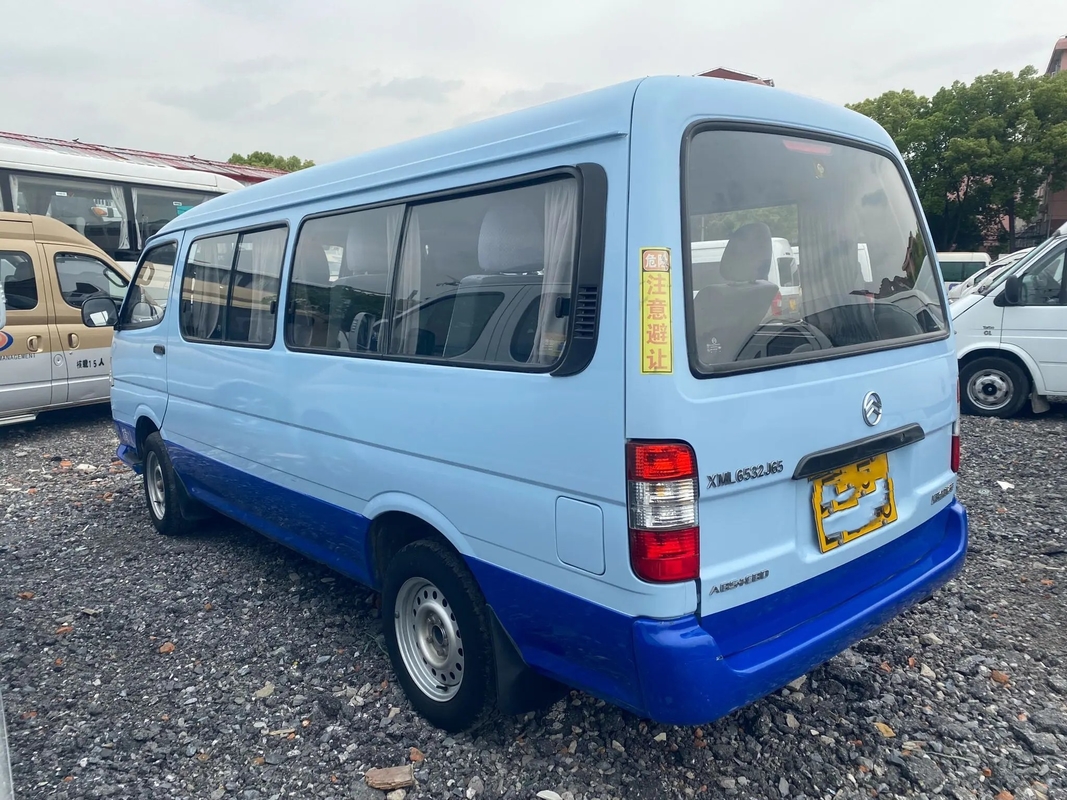 Digunakan 12 Seater Minibus Warna Putih Dan Biru 11 Kursi Golden Dragon Hiace XML6532 Mesin Bensin LHD