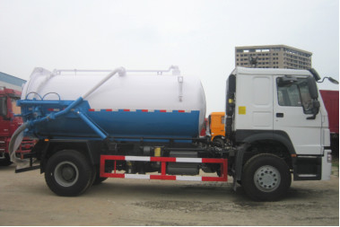 Truk Air Limbah Bekas 10m³ Kapasitas Tanker 4 × 2 Mode Drive 11 Ton Truk Pengisap Limbah Baru