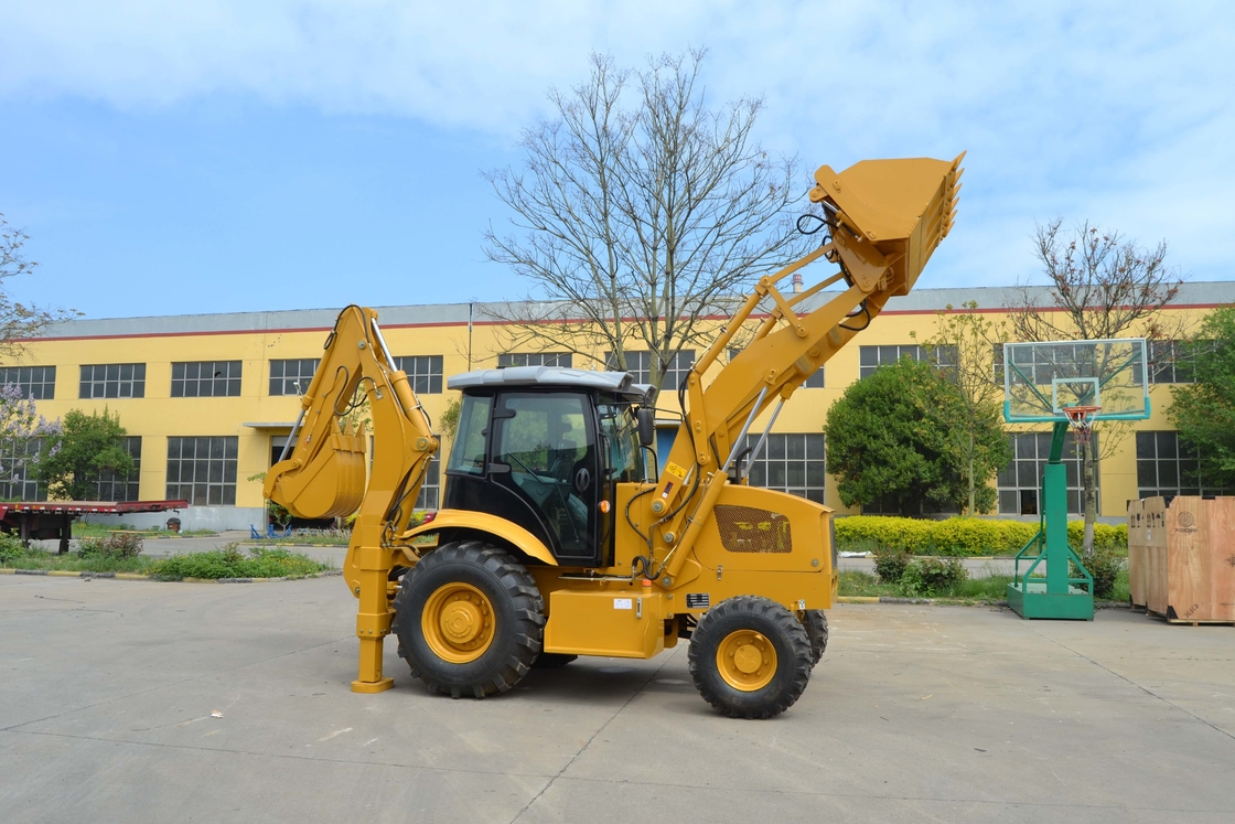 Truk Internasional Bekas 8 Ton Curb Weight Brand New Backhoe Loader Yuchai Engine 1.3m³ Kapasitas Loader