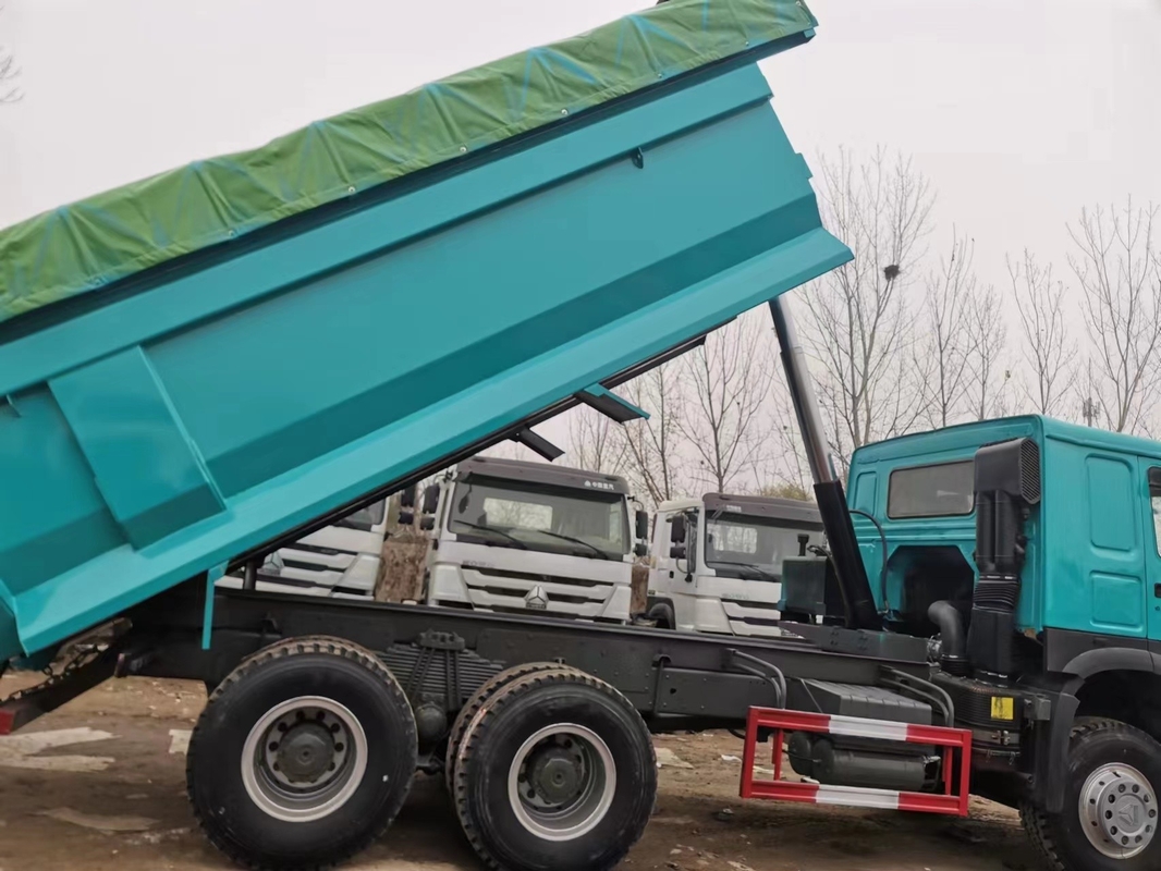 Truk Tugas Berat Bekas Warna Khusus 6×4 Mode Berkendara Tangan Kiri/ Kanan 13 Ton Beban Berat Transportasi Tambang