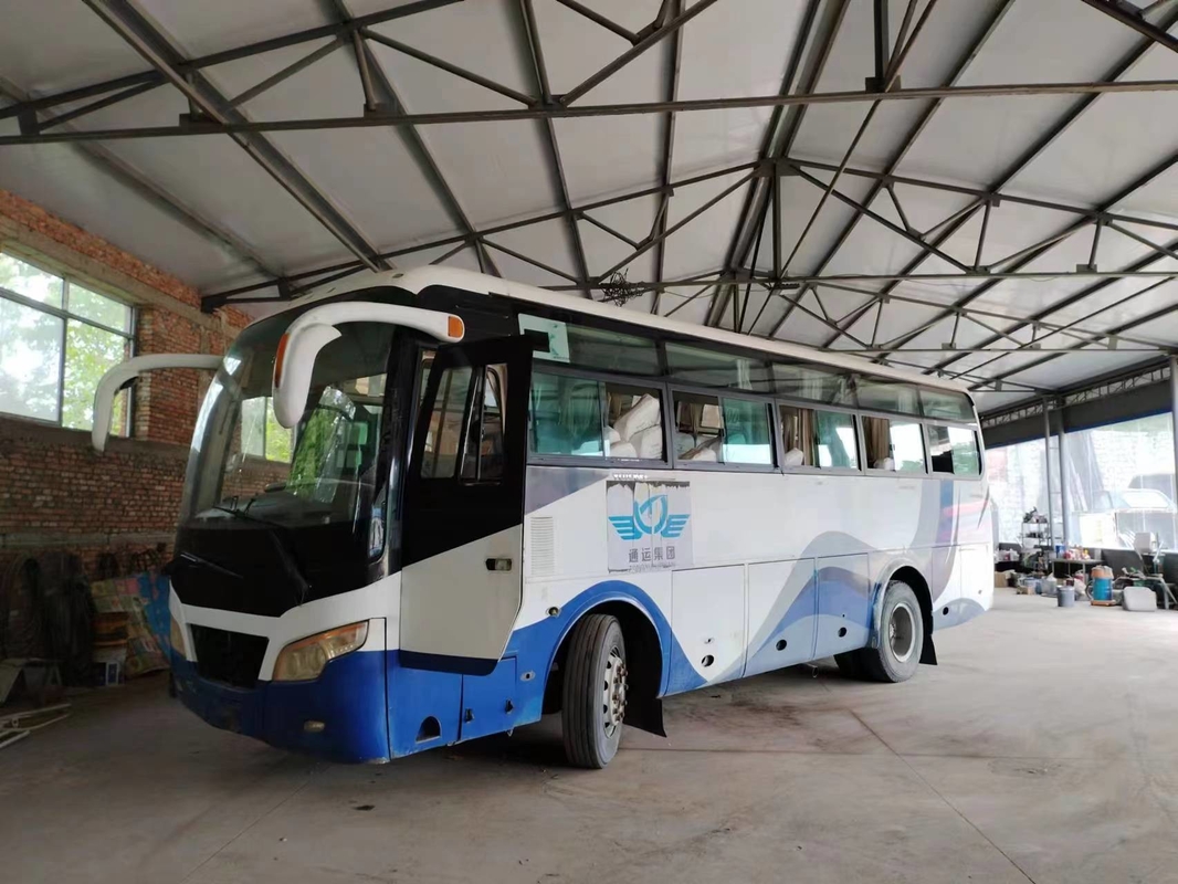 Mesin Depan Shuttle Bus Bekas 41 Kursi Jendela Geser AC Leaf Spring 2nd Yutong Minibus ZK6892D