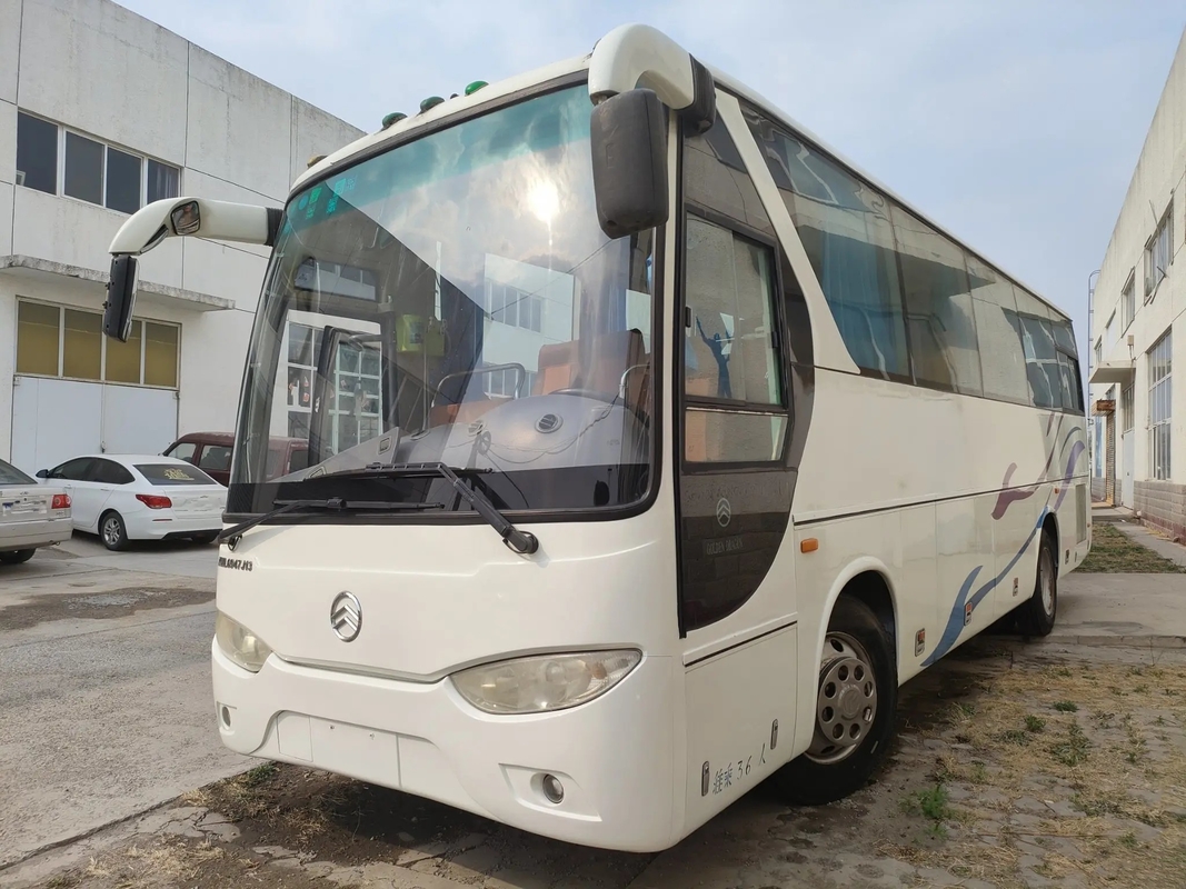 Pelatih Diesel Bekas 36 Kursi AC Lantai Bagus 2 + 2 Tata Letak Kursi LHD / RHD Golden Dragon XML9647