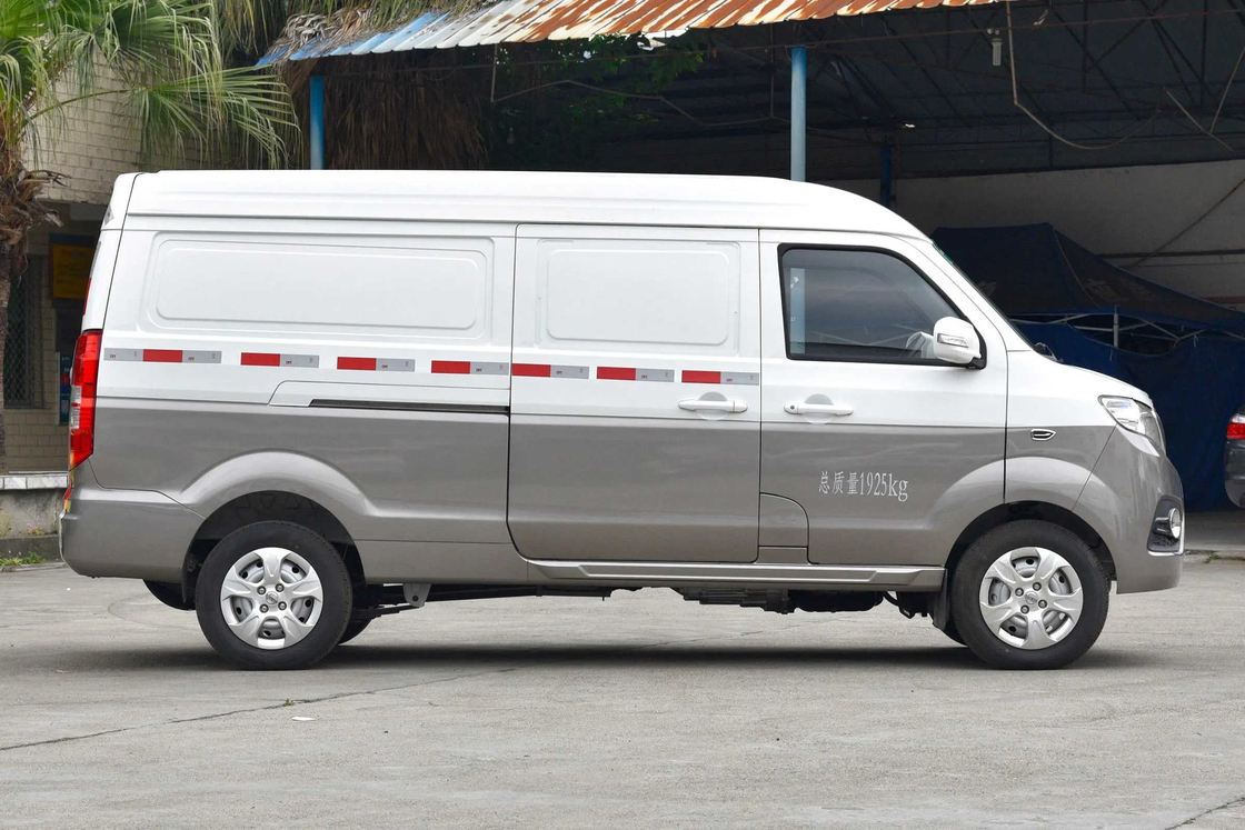 Bus Mci bekas Jinbei 2023 Model Truk Minivan 2 kursi AC CNG