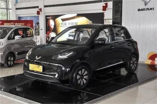 Kendaraan Energi Baru Satu Mulai Wuling Bingo 4 Kursi Mobil Minyak Merah Model 333KM