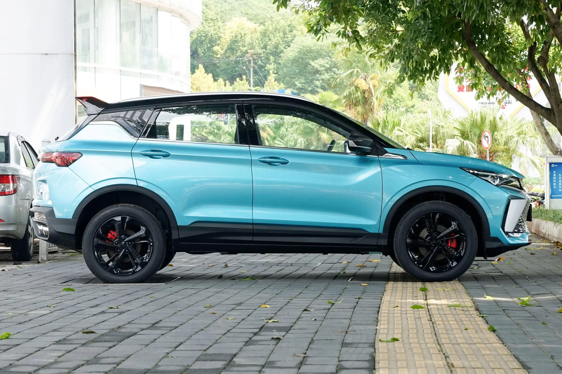 SUV Discovery Geely Coolray 2023 Model 1.5T Champion Edition 200km/H Kecepatan maksimum
