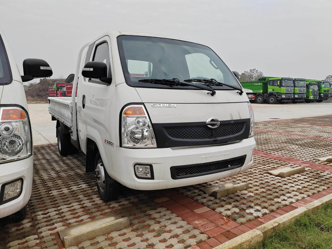 Truk Truk Ukuran 4 * 2 Drive Mode Sojen Truk Ringan Single Cab Diesel Isuzu Mesin