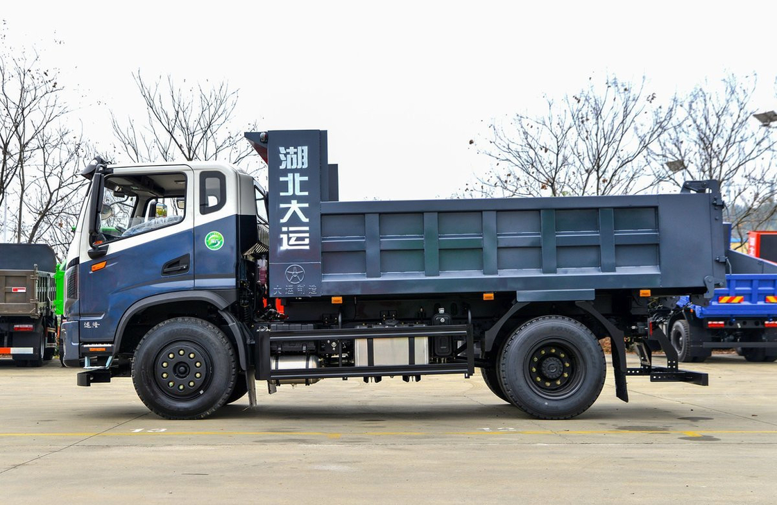 Truk Pengeboran Untuk Dijual Yuchai Mesin 180hp Dayun 4 * 2 Tipper 6 Ban Standar Kabin