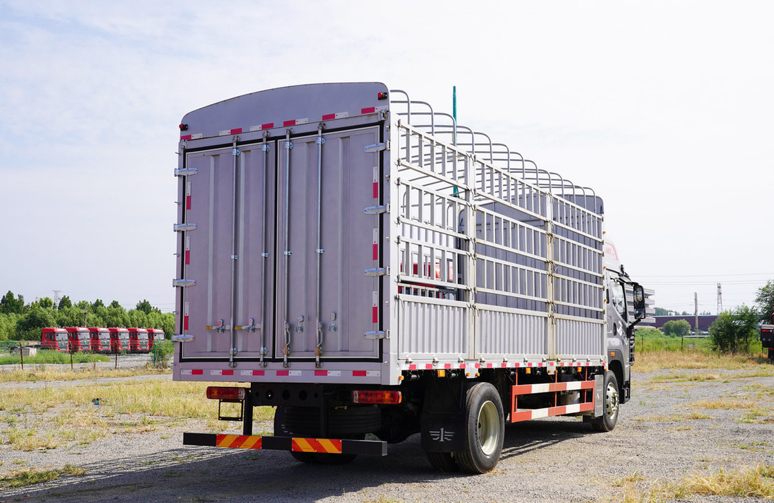 Truk Kargo Ringan Digunakan Fast Gearbox AMT 4*2 Drive Mode Fence Box High Roof Cab