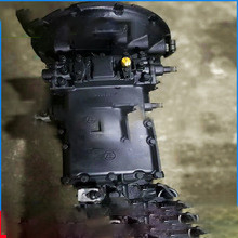 Bus yang dapat diandalkan suku cadang Yutong Bus ZK6110H Gearbox Qijiang Gearbox S6-90 presisi tinggi