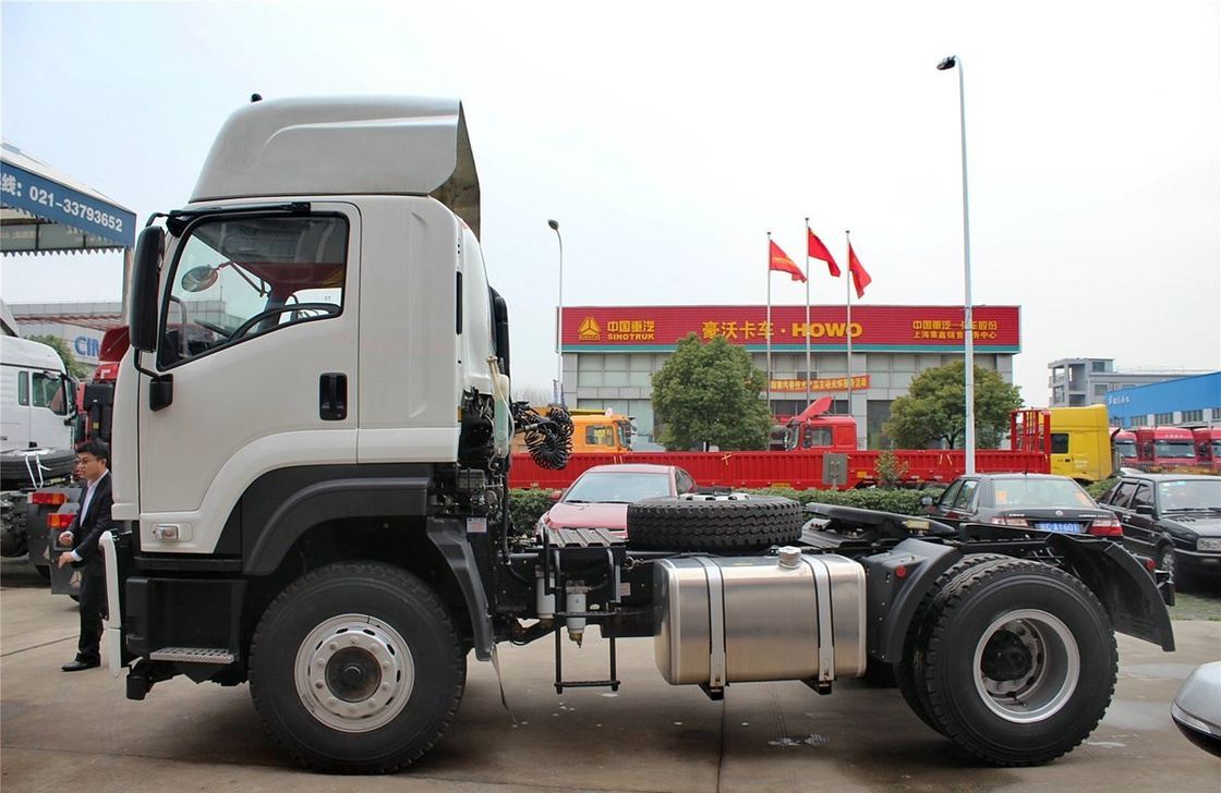 4x2 Traktor Truk Single Deff ISUZU Mover Deisel Mesin 350hp Euro 4 Emission Singe Dan Half Cab