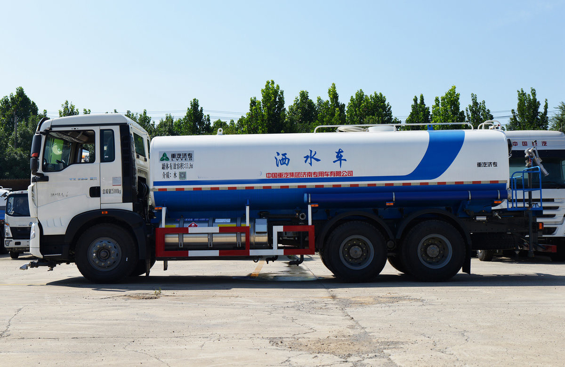 Tanker Air Truck Howo 6*4 Sinotruck 10 Roda LNG 260hp Mesin 14 Kubik Tanker LHD/RHD