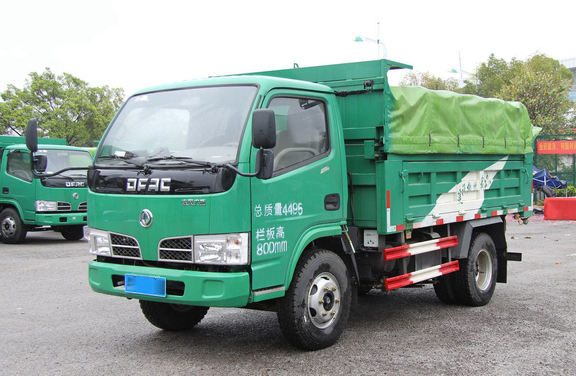 Truk bekas 4*2 Dongfeng Truk sampah kecil warna hijau Manual kabin baris tunggal