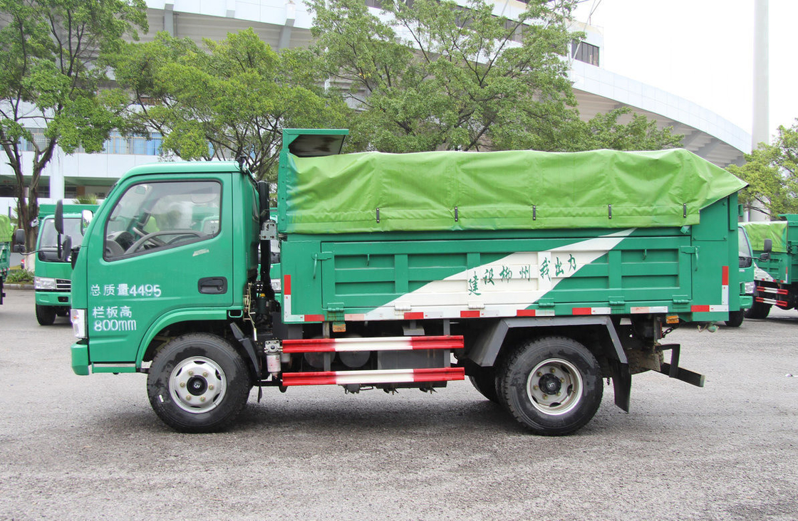 Truk bekas 4*2 Dongfeng Truk sampah kecil warna hijau Manual kabin baris tunggal