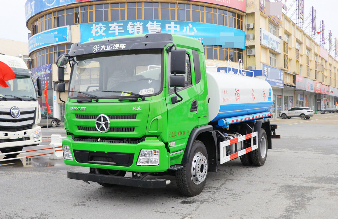 Tangki Air Truk 10000 liter Single Axle 4×2 Drive Mode Dayun Sprinkler Mesin Yuchai
