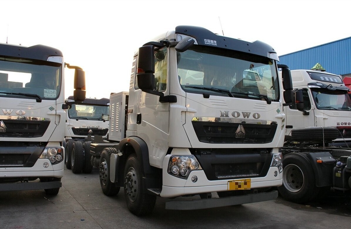 Sino Tipper Truck Howo Dumper Chassis 8×4 Single Cab 2 Seats LNG 290hp 9,2 Meter Panjang
