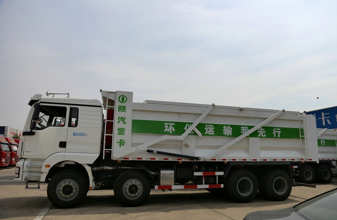 8x4 Tipper Truck Fracturing Sand Tank Truck Shacman 290hp Baru M3000 Euro 4 Heavy Duty