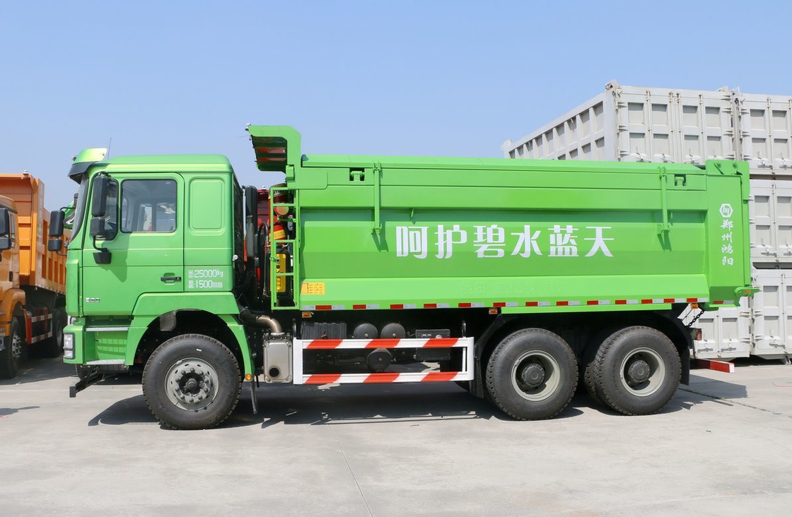 6*4 Dump Truck 30 Ton Bahan Bakar Energi Baru LNG Shacman F3000 Single Sleeper 10 Roda 380hp