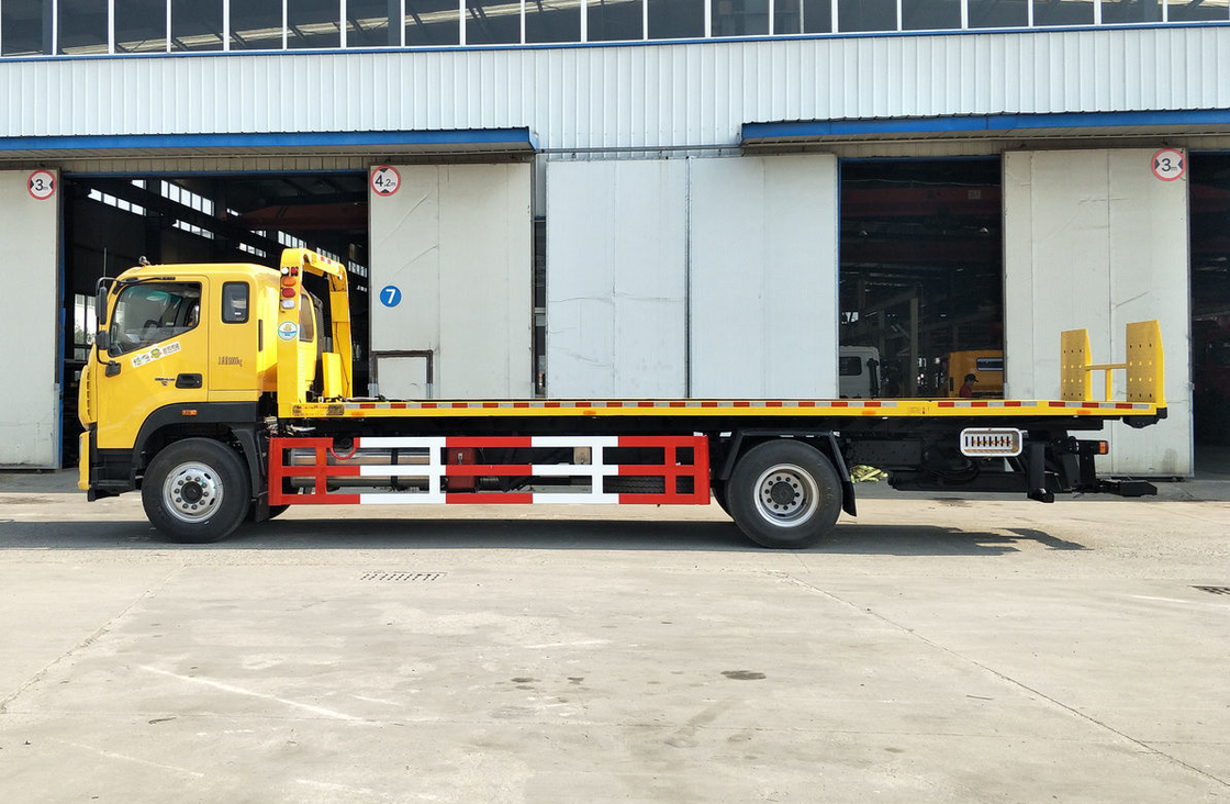 7 Ton Wrecker Truck Foton Cummins Mesin 210hp Flat Bed 4 * 2 Drive Mode 10,5 Meter Panjang