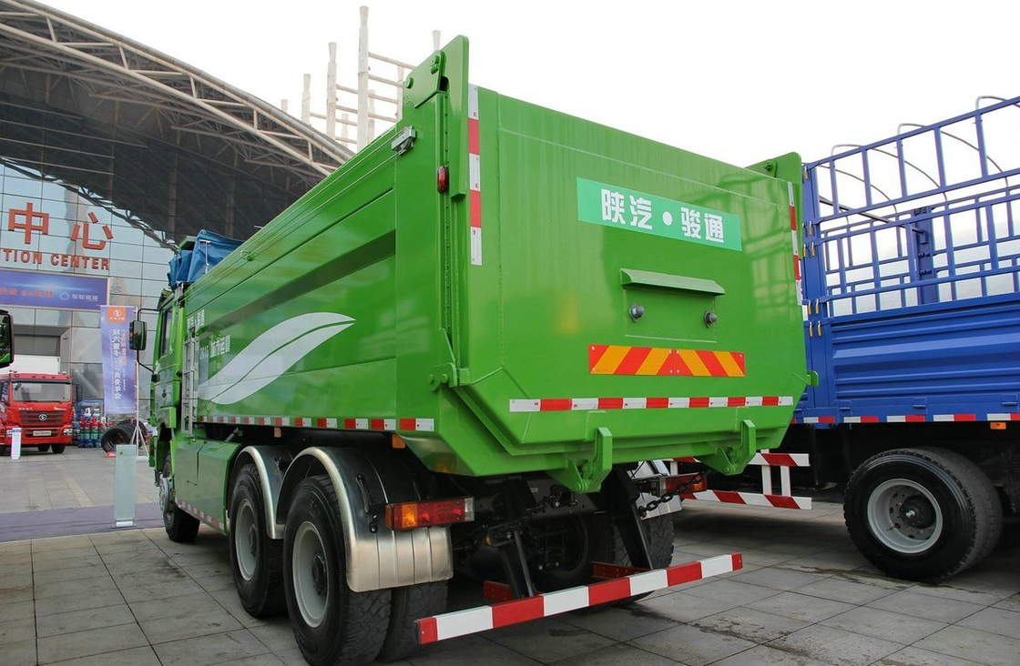 Truk Pengeboran Untuk Dijual Cummis Mesin 345hp Shacman Truk Tipper 6 * 4 Drive Mode LHD & RHD