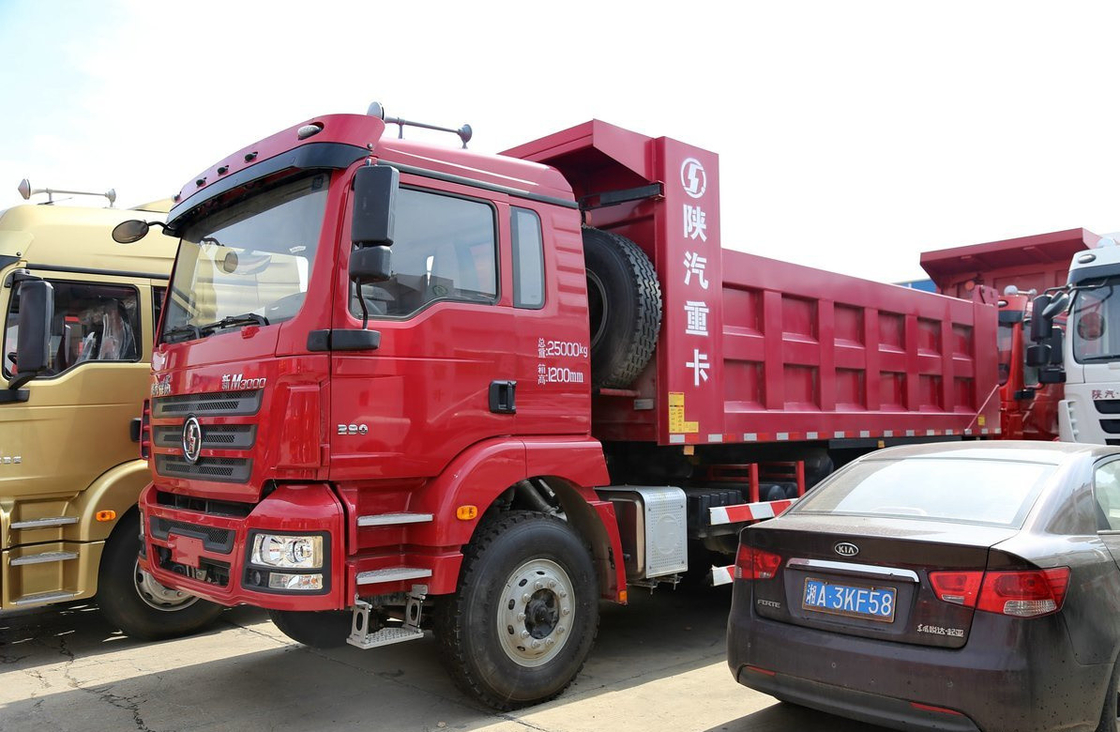 Mobil bekas untuk dijual Euro 4 Emisi Shacman M3000 Model Loading 20 Ton Single Sleeper