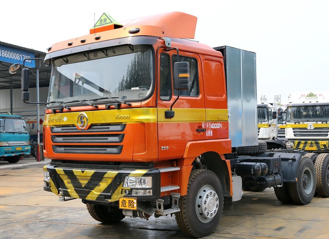 Kepala Traktor Truk Shacman Gas Transport Horse 6 * 4 Dengan 3 Axles Weichai 350hp LNG Manual
