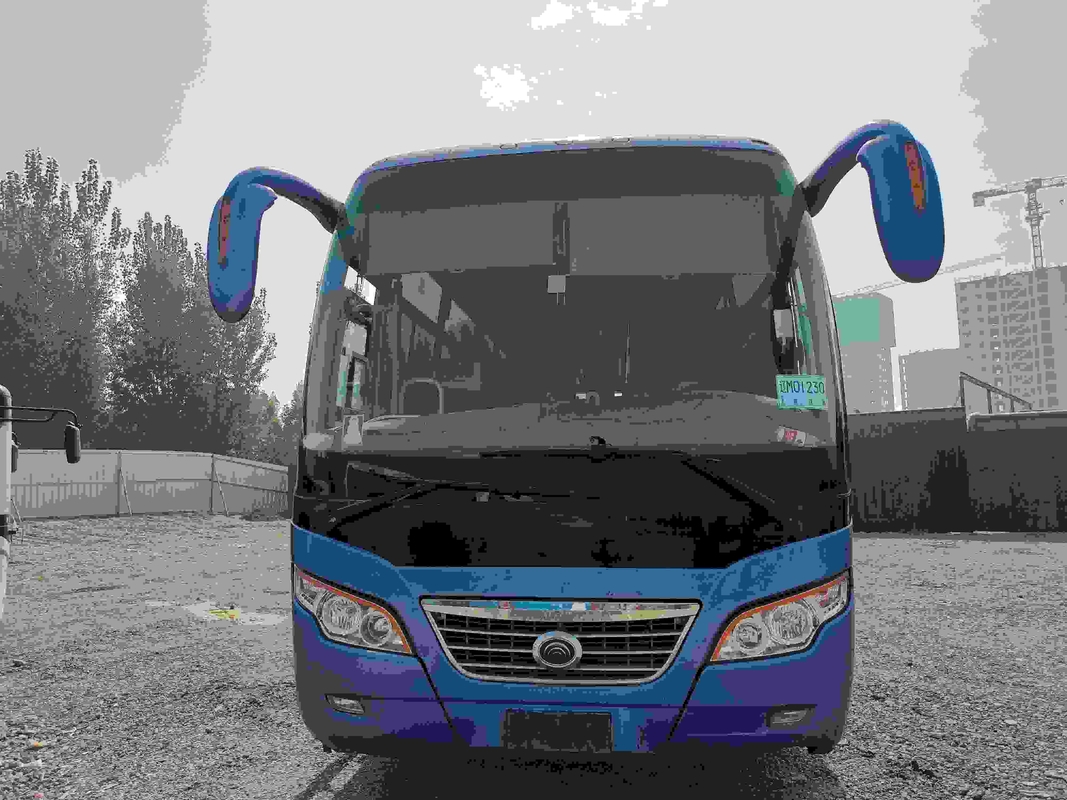 Bus Ekspres Nasional Efisiensi Tinggi Menggunakan Bus Pelatih Yutong 35 Kursi 2 + 2 Tata Letak