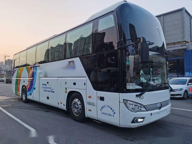 54 kursi Bus Rv bekas 2014 Tahun Weichai Engien Deisel Bus dua lantai Yutong ZK6118 VIP