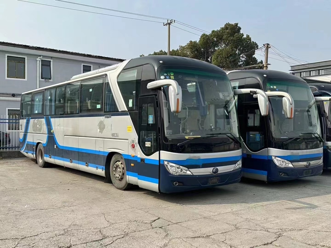 68 kursi 2013 Tahun Diesel BusZK6122H Dengan A / C Dilengkapi Standar Emisi Euro III
