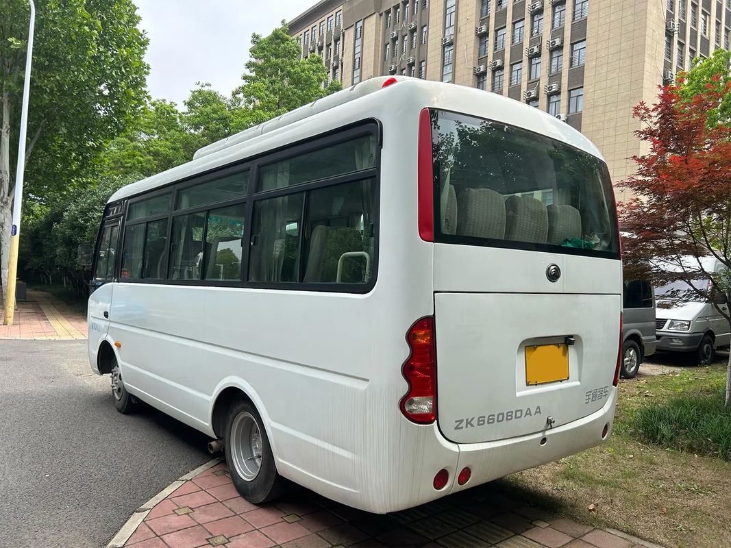 ZK6608 Yutong Bus penumpang bekas / 10-19 kursi Bus penumpang bekas merek Yutong
