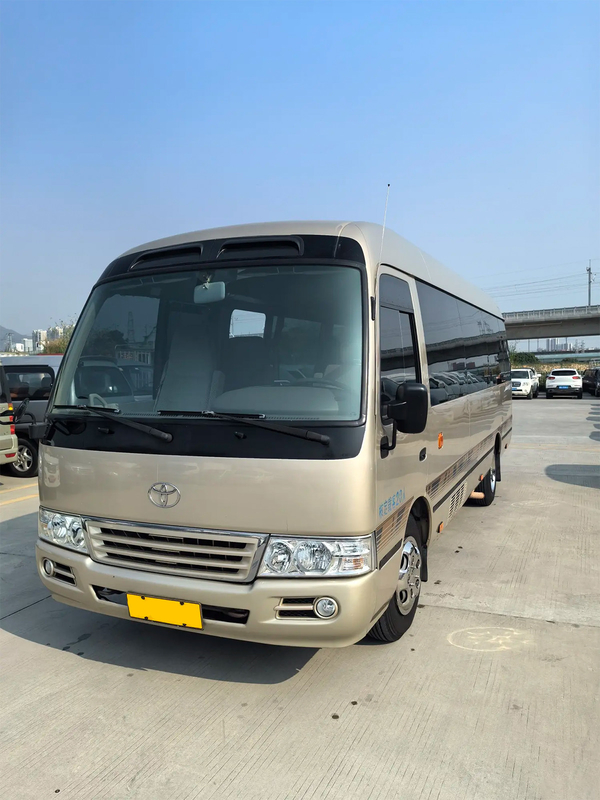 Toyota Coaster 20-seater Electric Chinese-door China IV Champagne Gold Bus Bisnis Berukuran Menengah