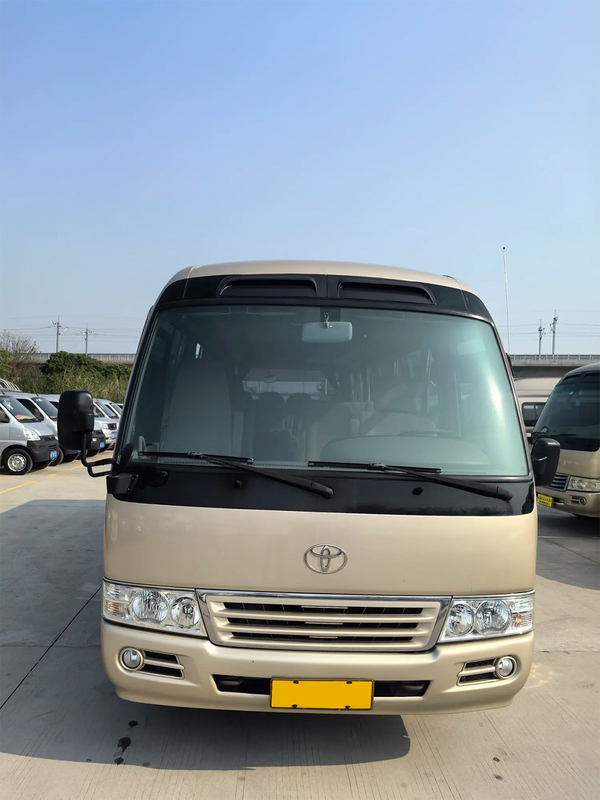 Toyota Coaster 20-seater Electric Chinese-door China IV Champagne Gold Bus Bisnis Berukuran Menengah