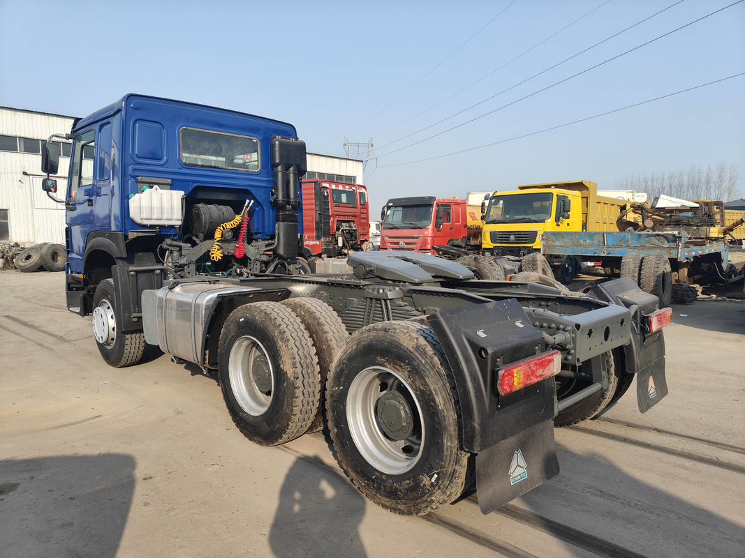 Digunakan 420 Howo Traktor Truk 6*4 Drive Mode 12 Roda Trailer Head Euro 3 Penggunaan Di Afrika