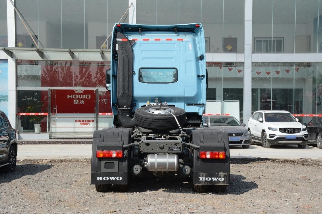 Howo Traktor Truk Nasional VI 6X4 AMT Otomatis Belakang Double Axle Belakang Delapan Roda 570HP