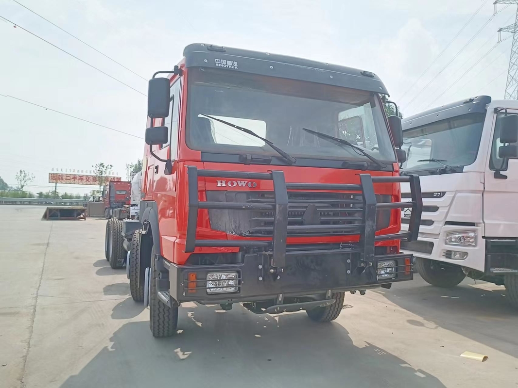 Sino Truck Diesel Howo 12 Roda Chassis Dump Truck LHD&RHD Digunakan Dengan Euro 2 yang Direnovasi