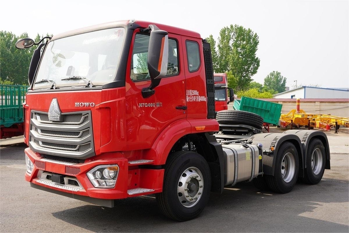 Sinotruk Howo N7G Truk Berat Satu Baris Setengah Kursi 460HP 6X4 Diesel 12-Speed Traktor
