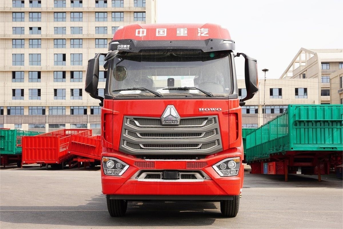 HOWO N7W Truk Tugas Berat Sinotruk 12-Speed 460HP 6X4 Traktor Truk (Truk Utama)