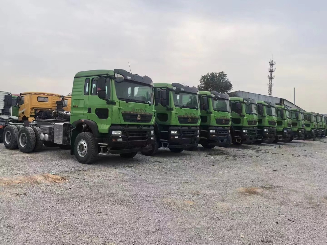 Dump Trucks Sino 400 Hp Brand New 6*4 Drive Mode Dengan 40 Ban Howo TX Tipper Di Stok