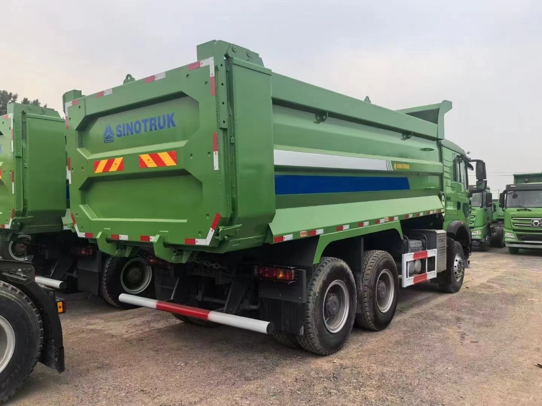 Dump Trucks Sino 400 Hp Brand New 6*4 Drive Mode Dengan 40 Ban Howo TX Tipper Di Stok