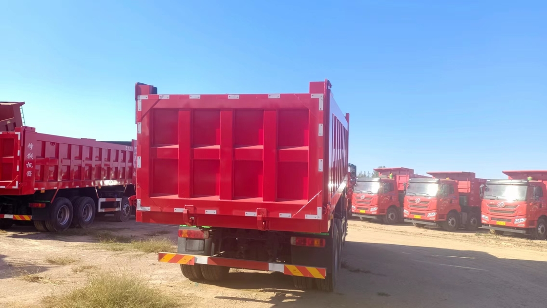 8*4 Truk Tipper bekas Dijual 22cbm Kapasitas Ember FAW V20 Truk dump 340hp Diesel